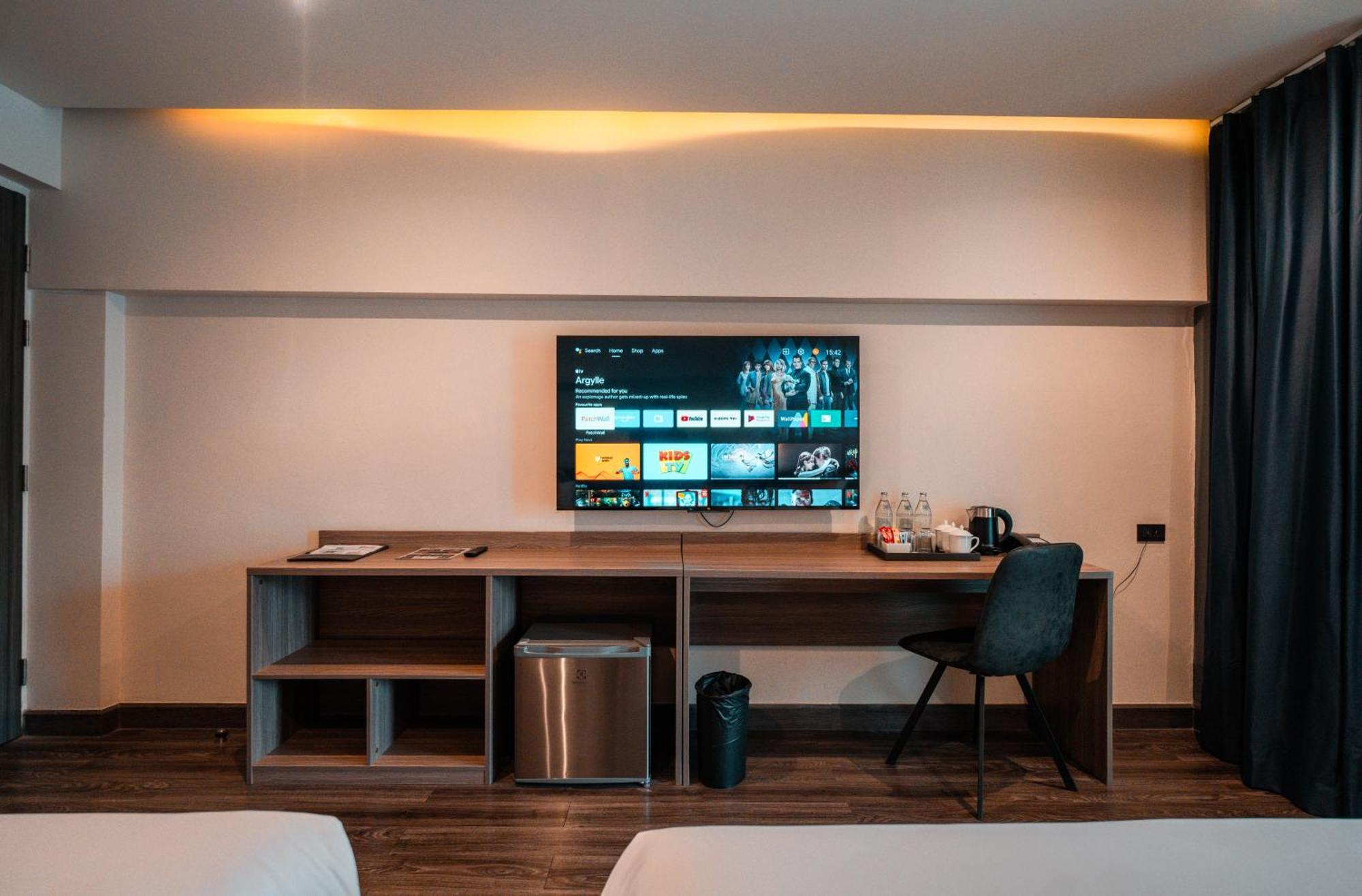 Surestay By Best Western Iconic Ari-Jatujak Bangkok Exterior photo