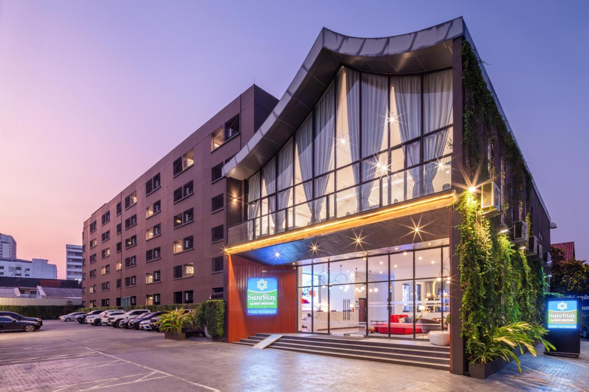 Surestay By Best Western Iconic Ari-Jatujak Bangkok Exterior photo